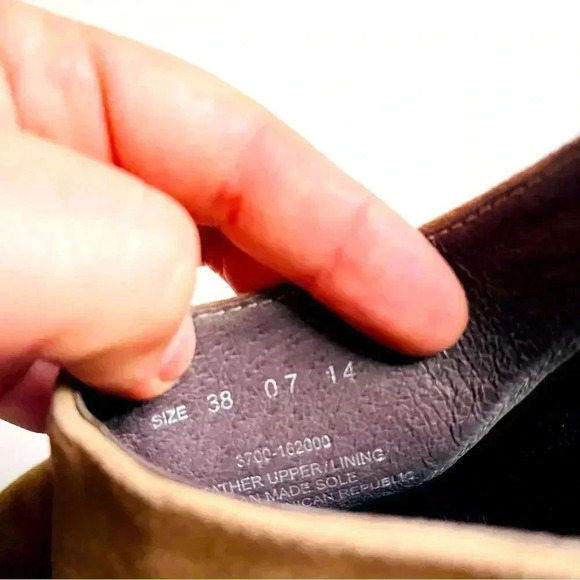 Dansko Bonita Ankle Boots - Picture 9 of 9